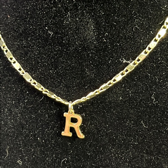 Ankle bracelet Gold Tone Initial 'R' # 105 - Picture 2 of 4